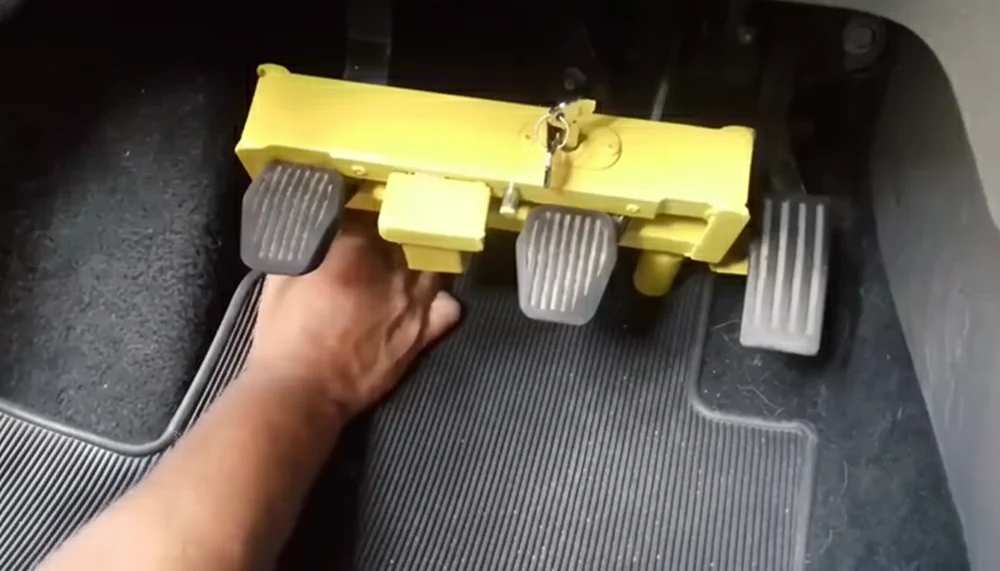 افزایش ایمنی پژو 206 و 207 با قفل پدال